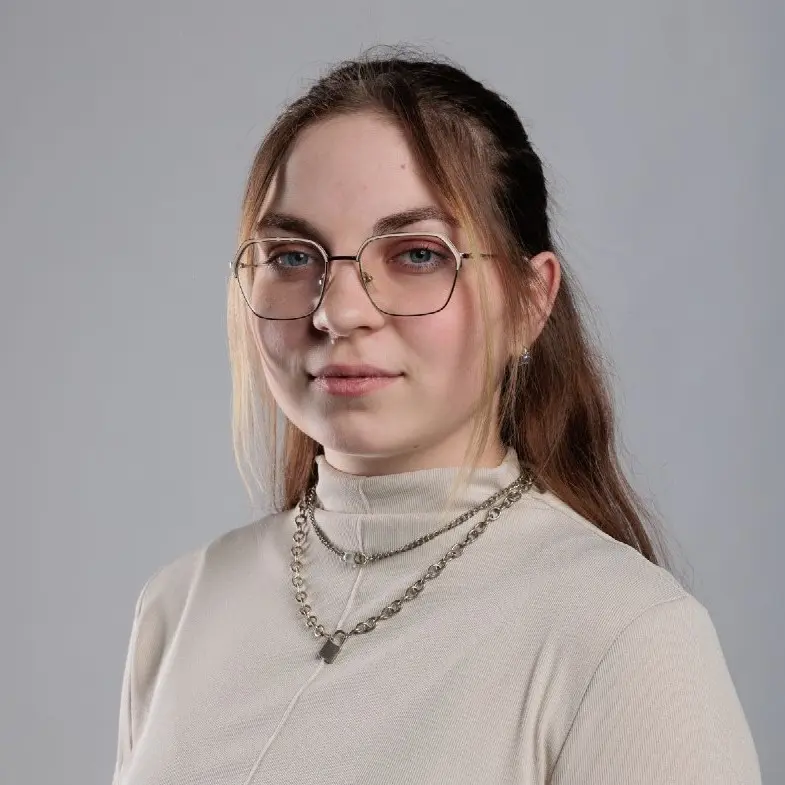 Анна Двоянова