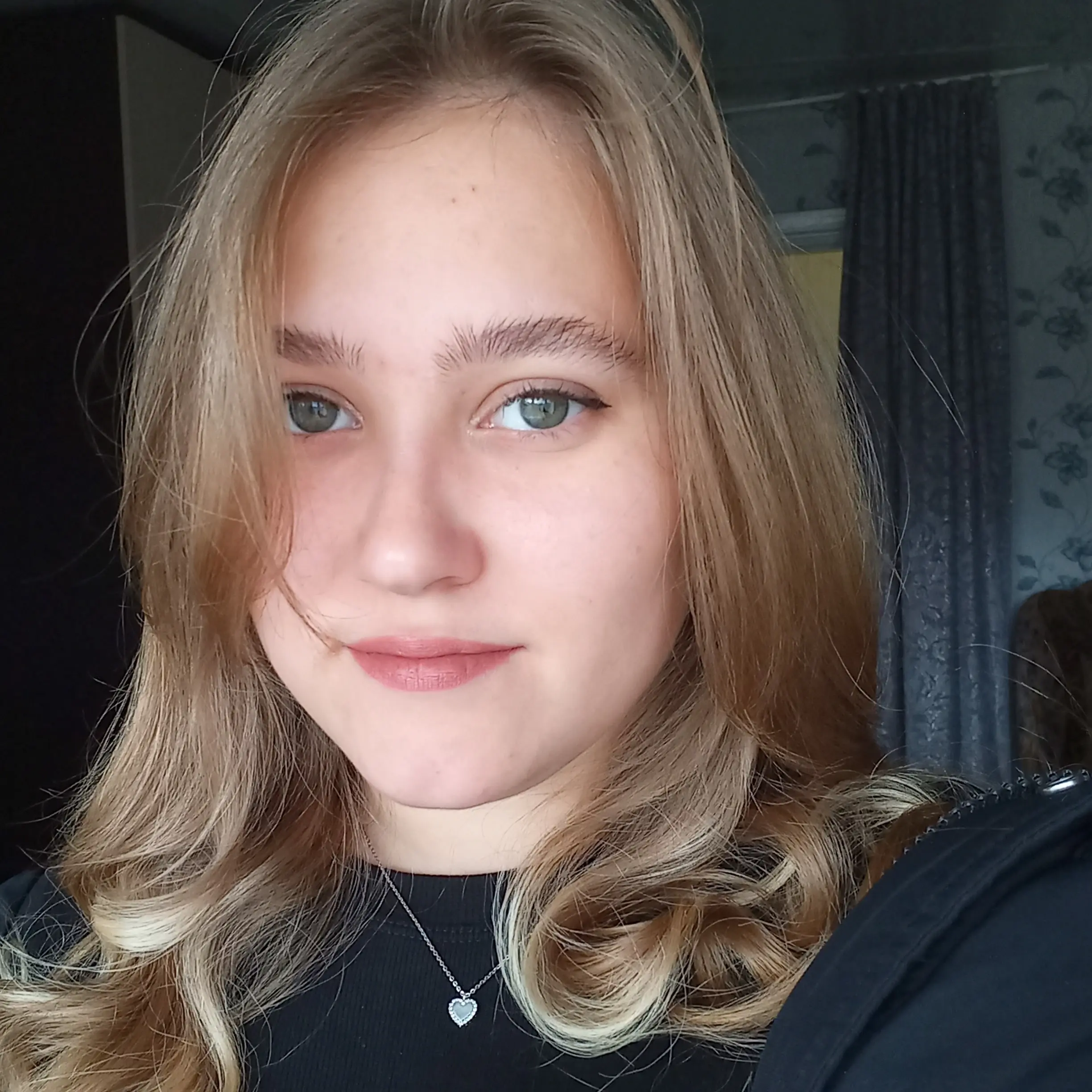Ксения Ожгибесова
