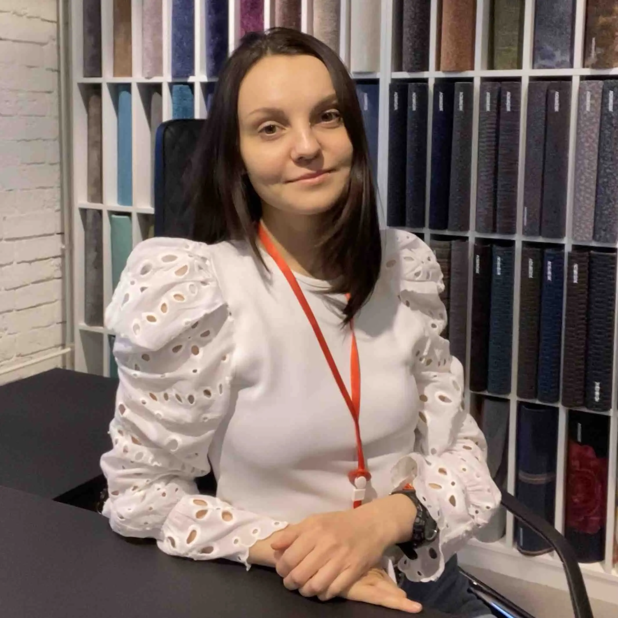Елена Холмина
