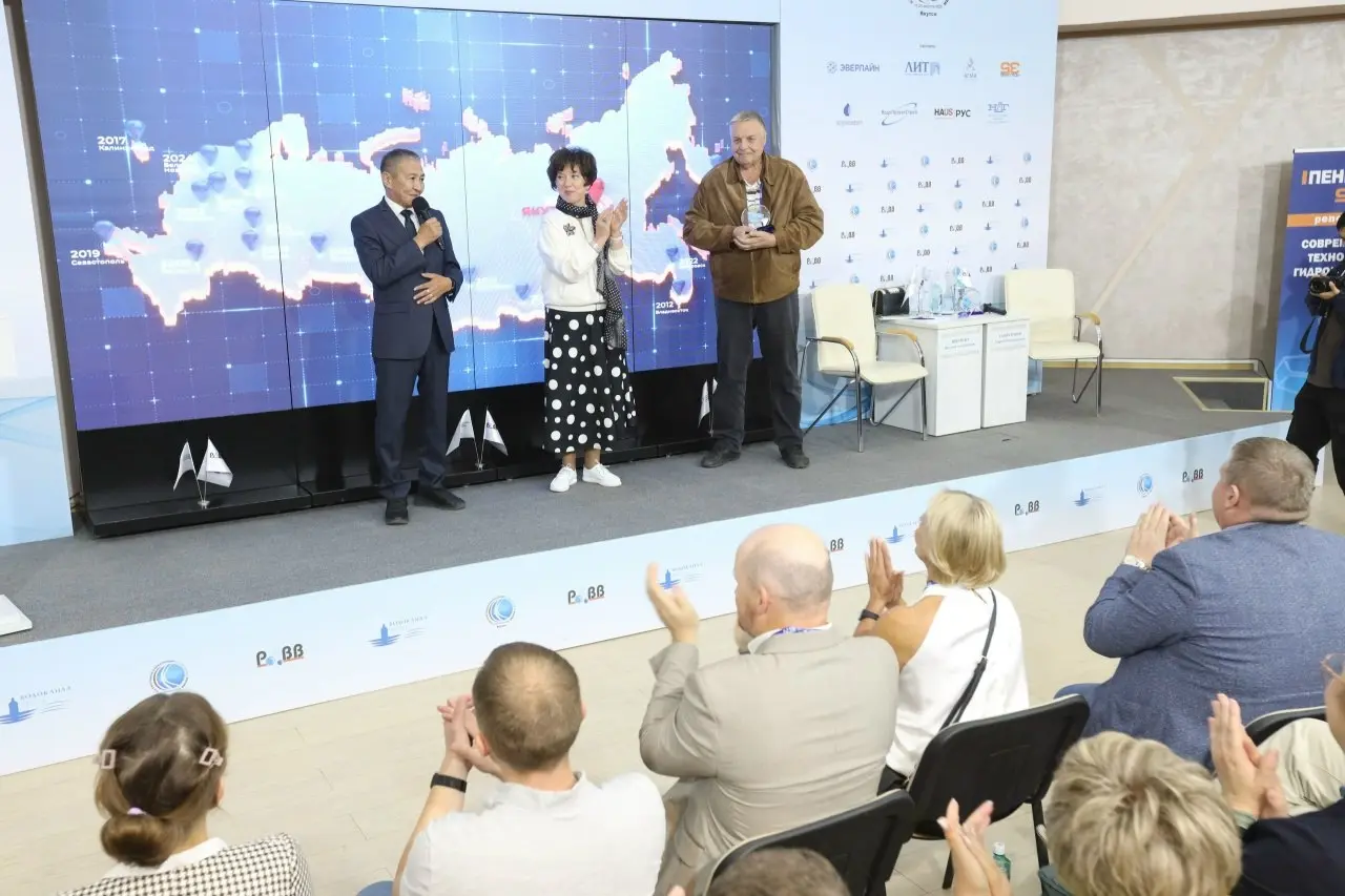 📣 XVIII Конференция водоканалов России завершила свою работу: следующее мероприятие состоится в Челябинске!
👉 В заключительный день работы деловой программы XVIII Конференции водоканалов России состоя... | Сетка — социальная сеть от hh.ru