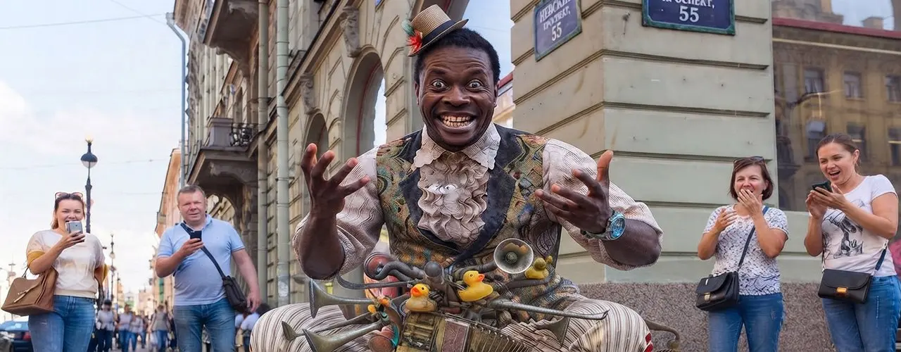 Часовой рынок РФ сошел с ума? 🤪 Почему покупка Citizen за £895 — это диагноз, а не «выгодная инвестиция». Разбор полетов и жесткая правда о ценообразовании в новой статье | Сетка — социальная сеть от hh.ru