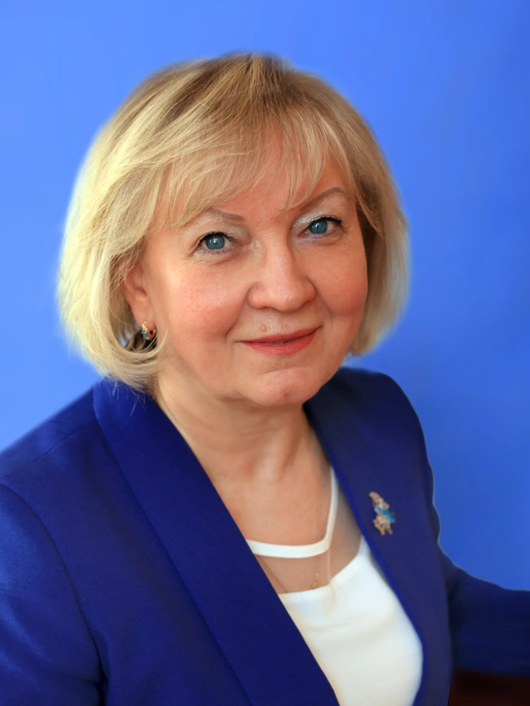 Елена Автономова