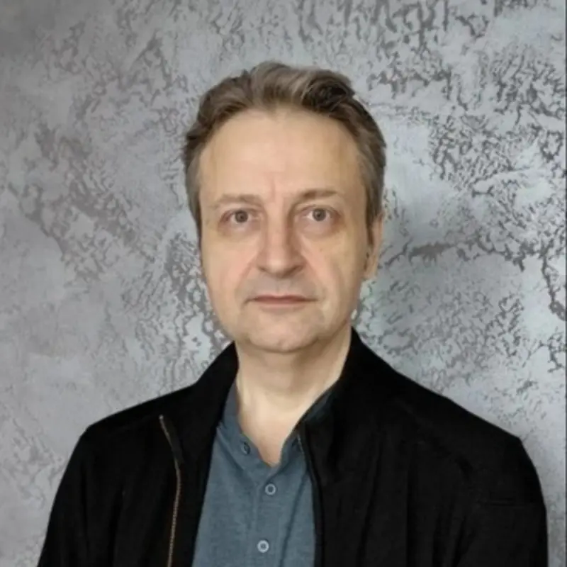 Михаил Александров
