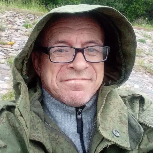 Дмитрий Артамонов