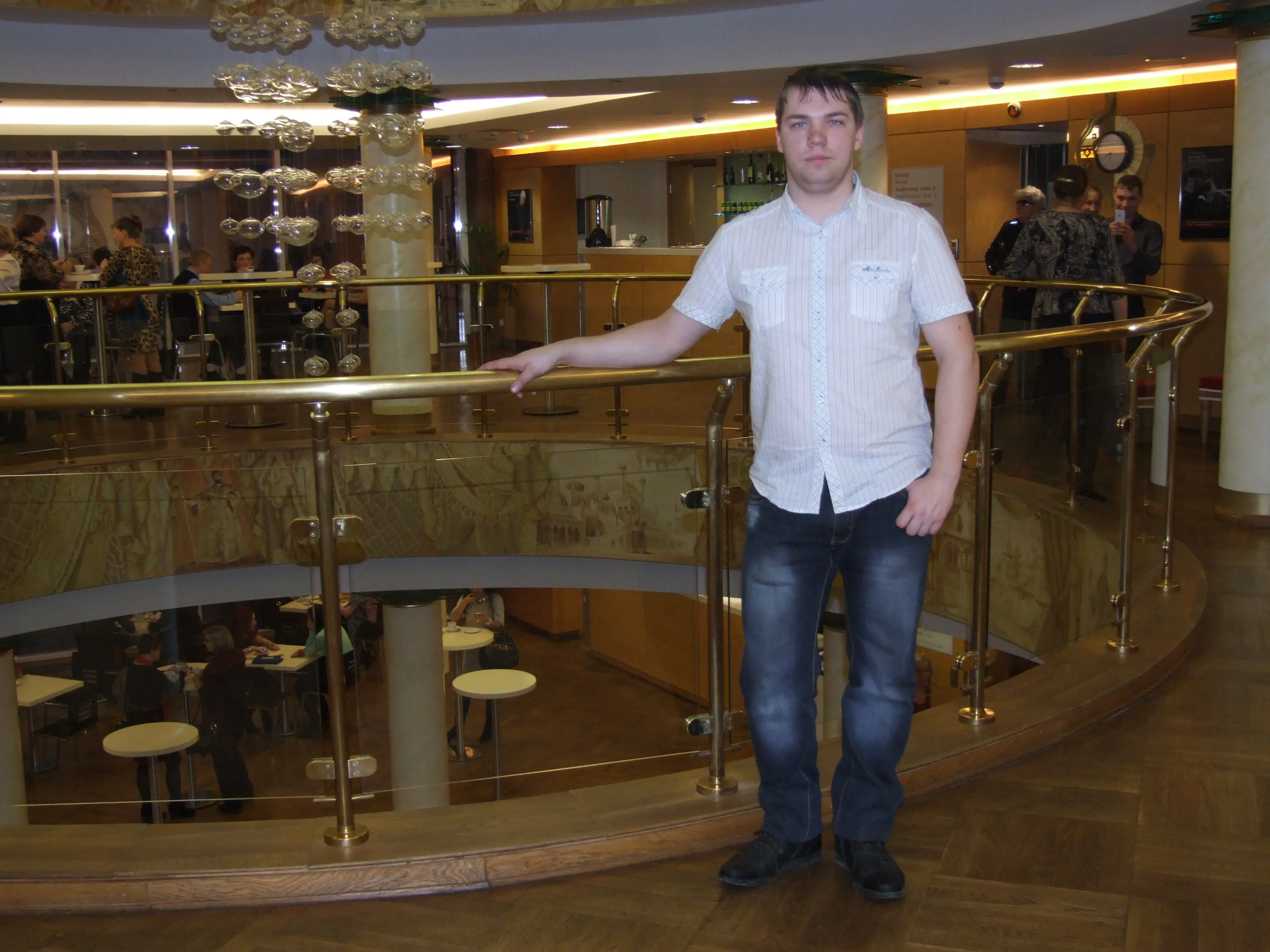 Дмитрий Ушанов