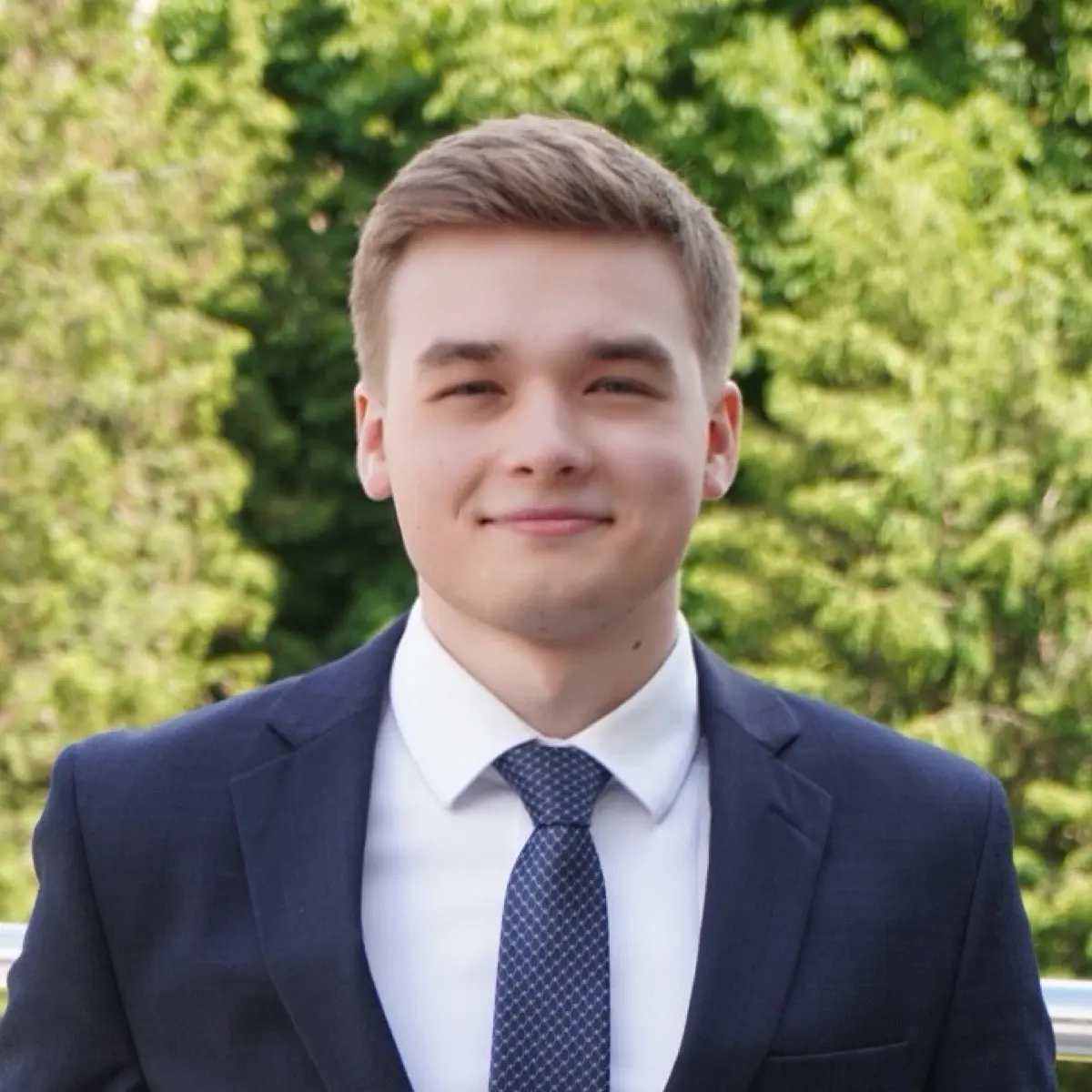 Алексей Кузьмищев