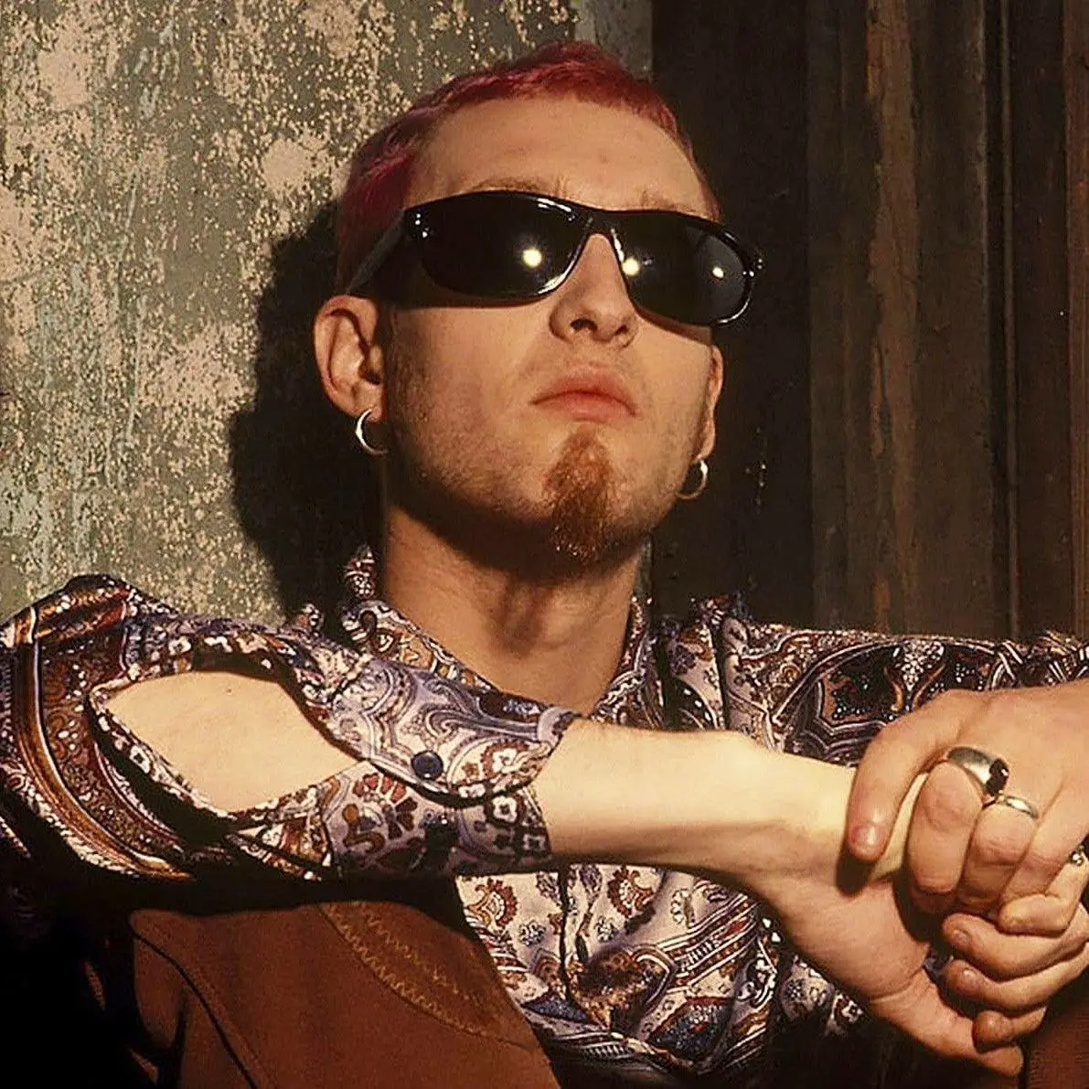 22.08.1967 — день рождения Лейна Стэйли. Голос Alice in Chains, живая легенда гранжа. Ушёл в 34 из-за передозировки, но его музыка осталась навсегда | Сетка — социальная сеть от hh.ru