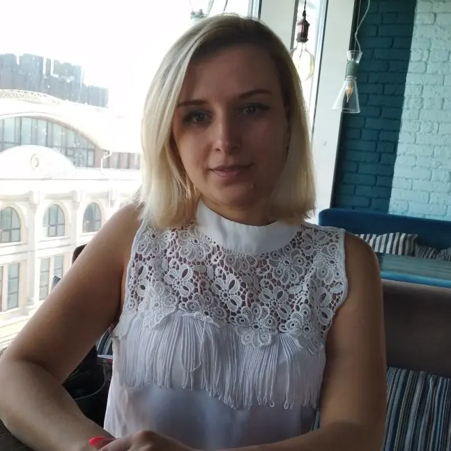 Анна Буцанова