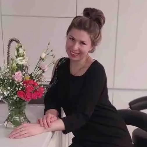 Инесса Толстихина