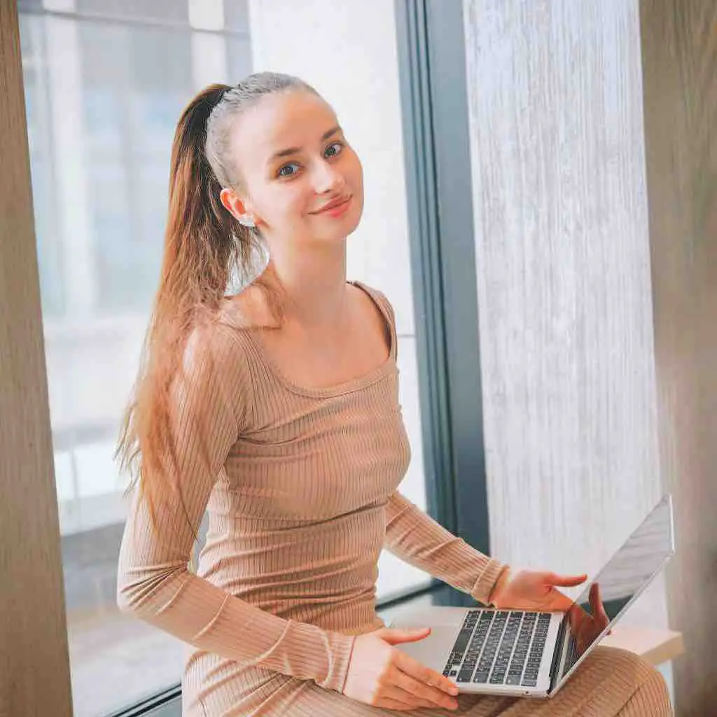 Анна Звездочкина