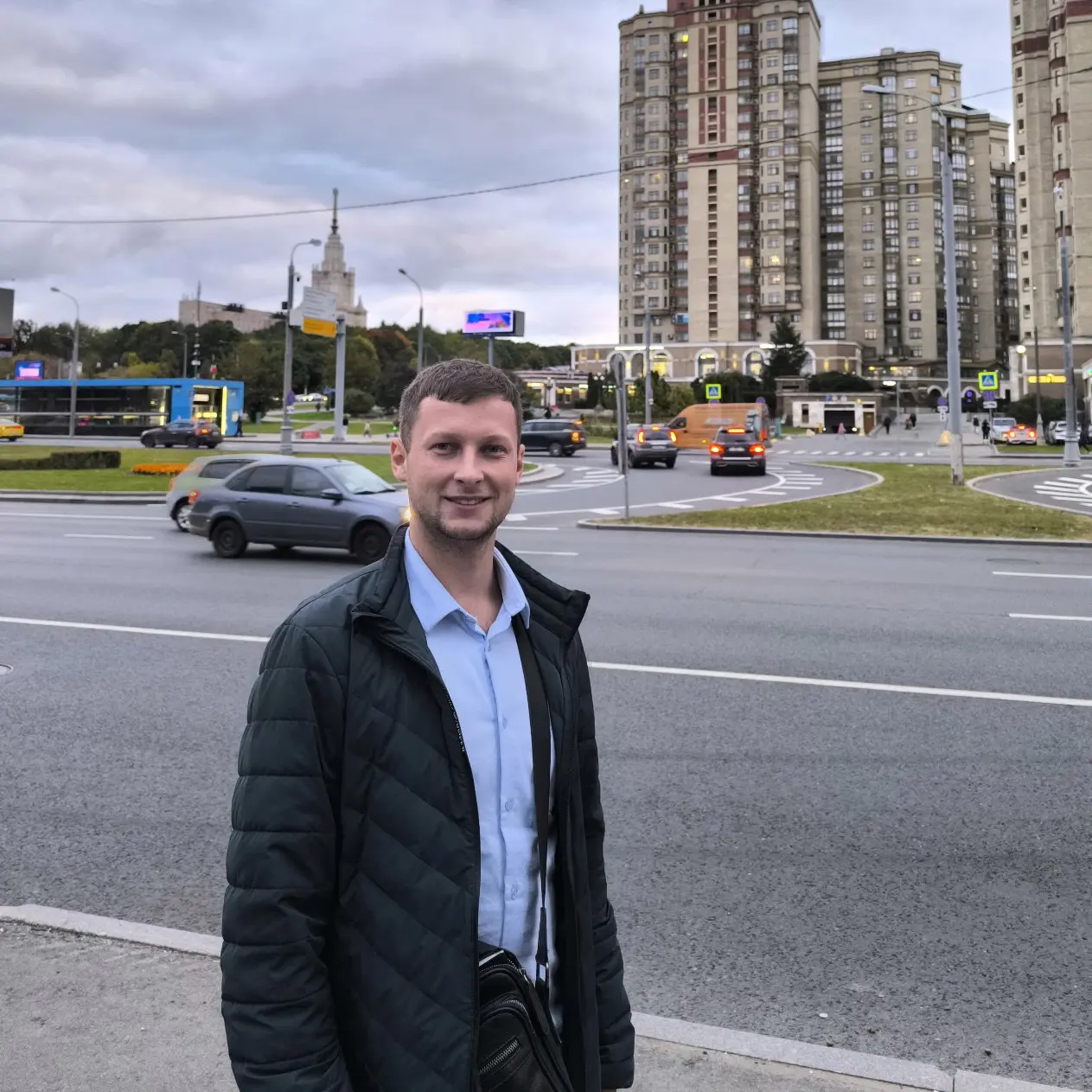 Максим Петров