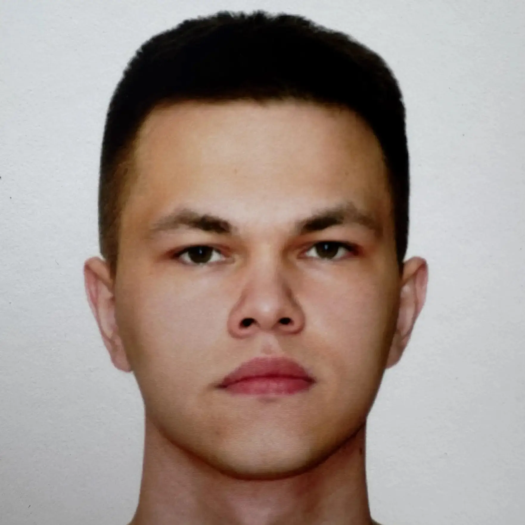 Рунис Чекутов