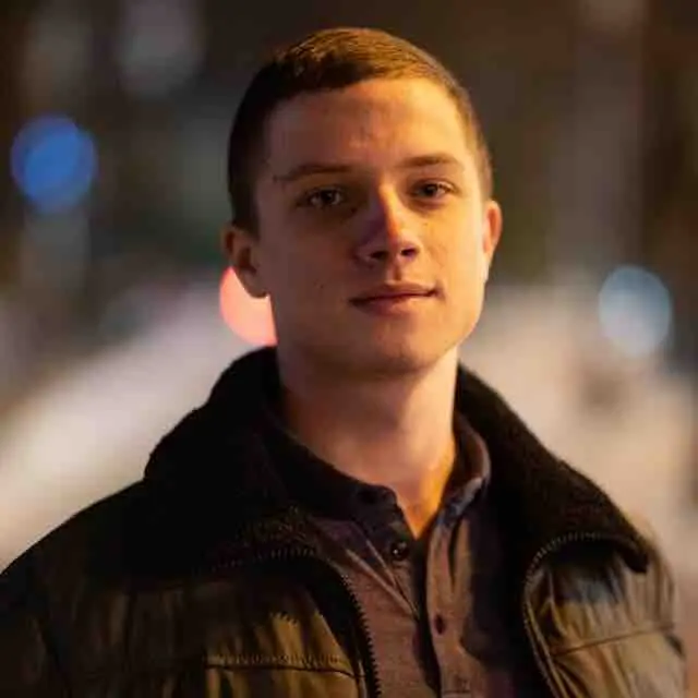 Сергей Попов