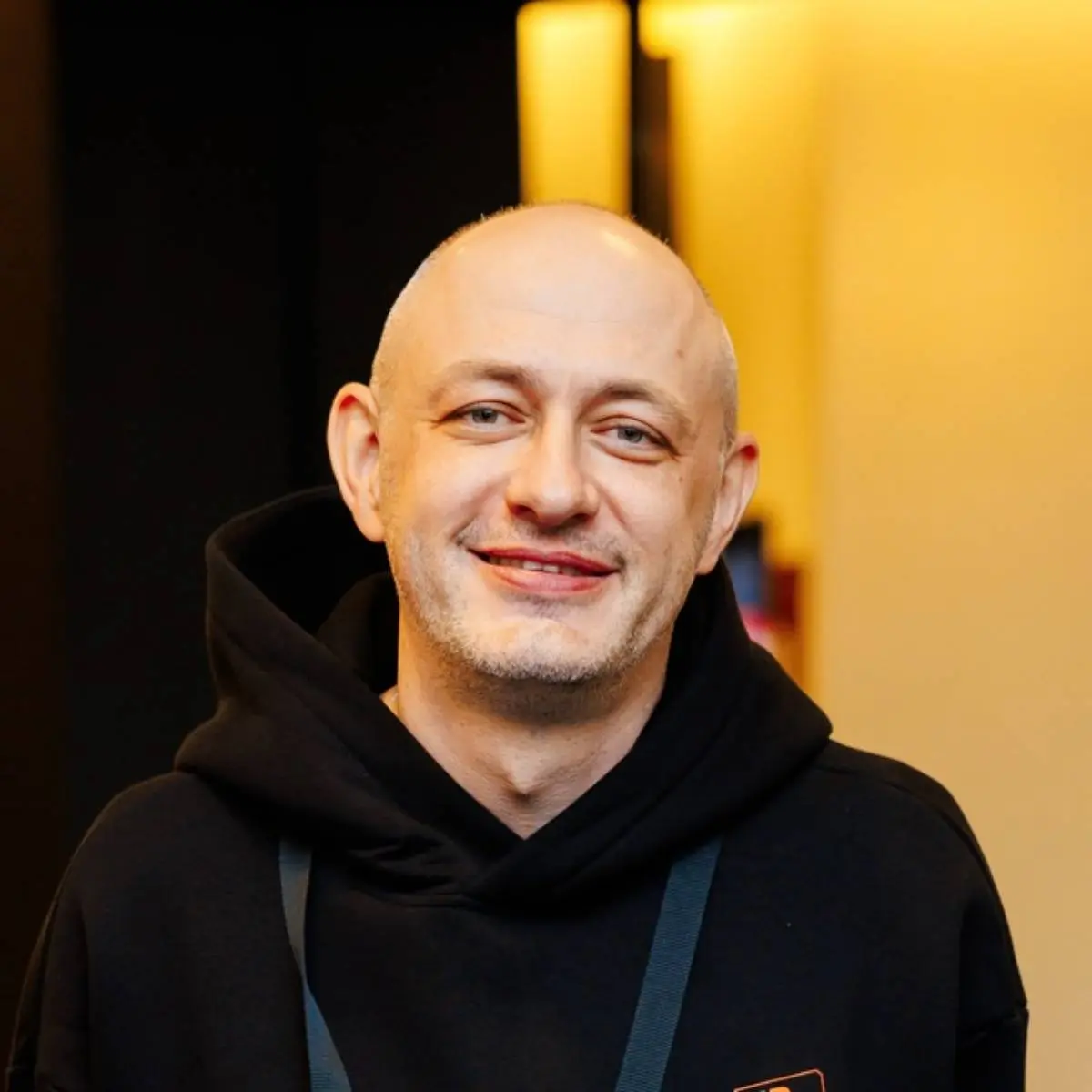 Василий Комолов