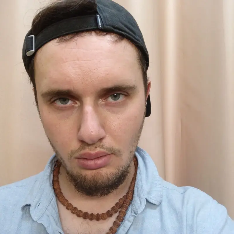 Михаил Чернов