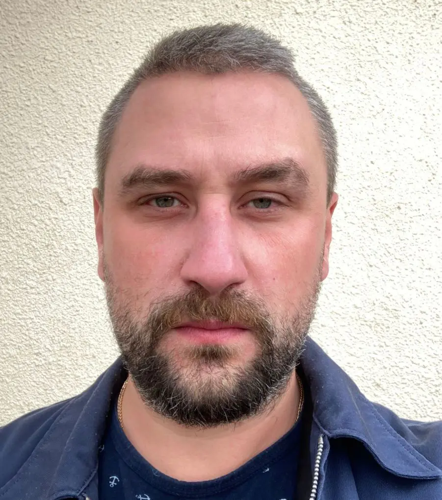 Илья Стажарин