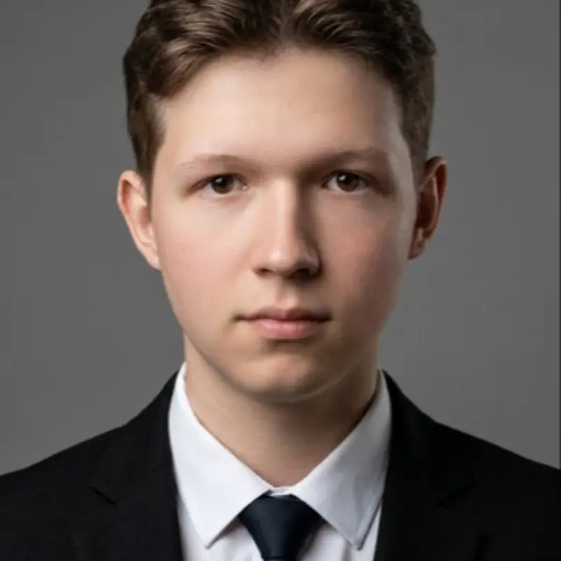 Ярослав Кирсанов