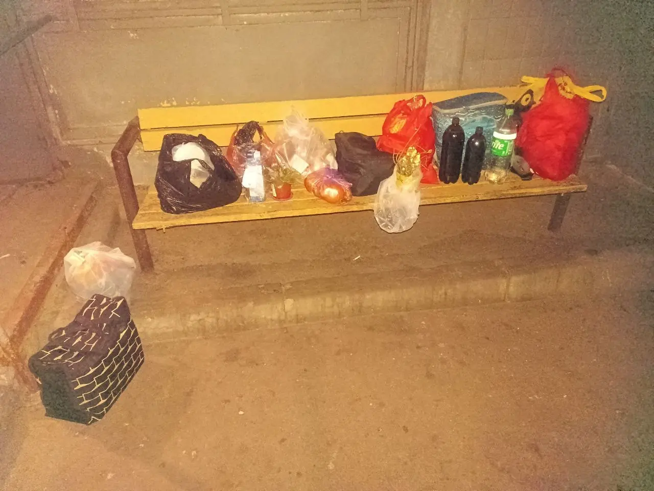 Приехали домой в итоге в 23:30.
Выехали в 9 утра.

ещё стоит учесть что мы останавливались пообедать и погуляли по двум городам по пути, а это можно считать -3 часа от общего времени поездки. | Сетка — социальная сеть от hh.ru