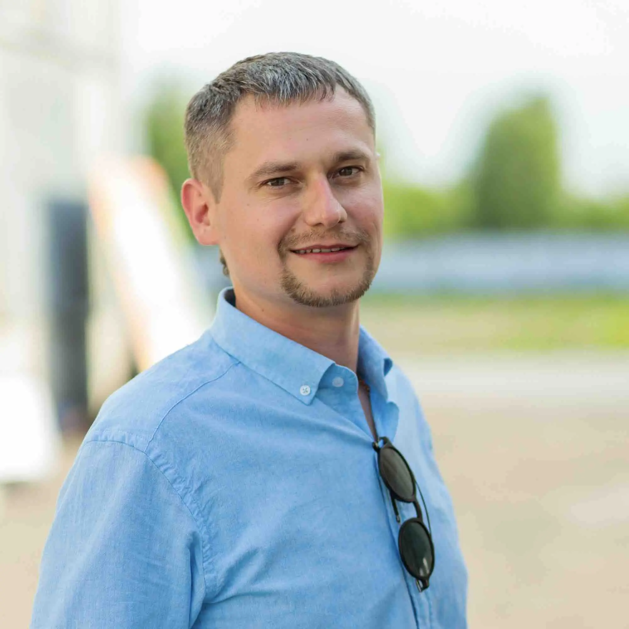 Александр Градов