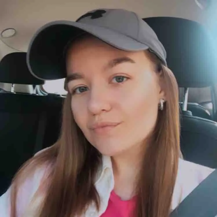 Анна Александрова