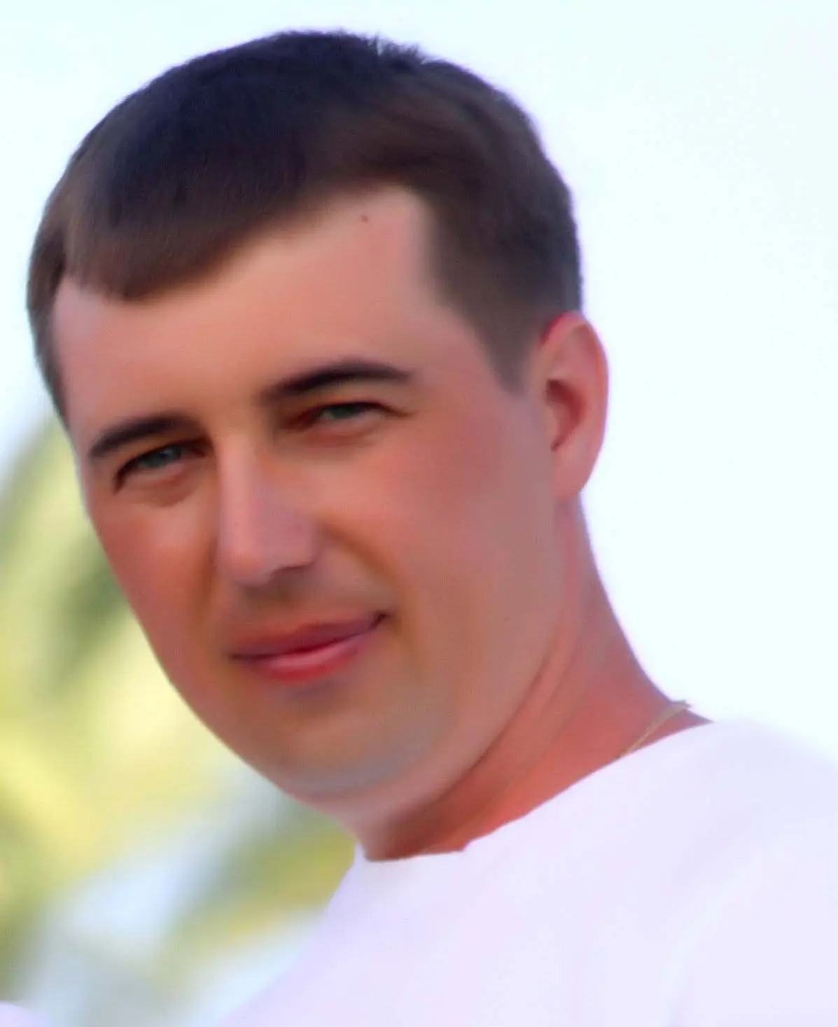 Сергей Антонов
