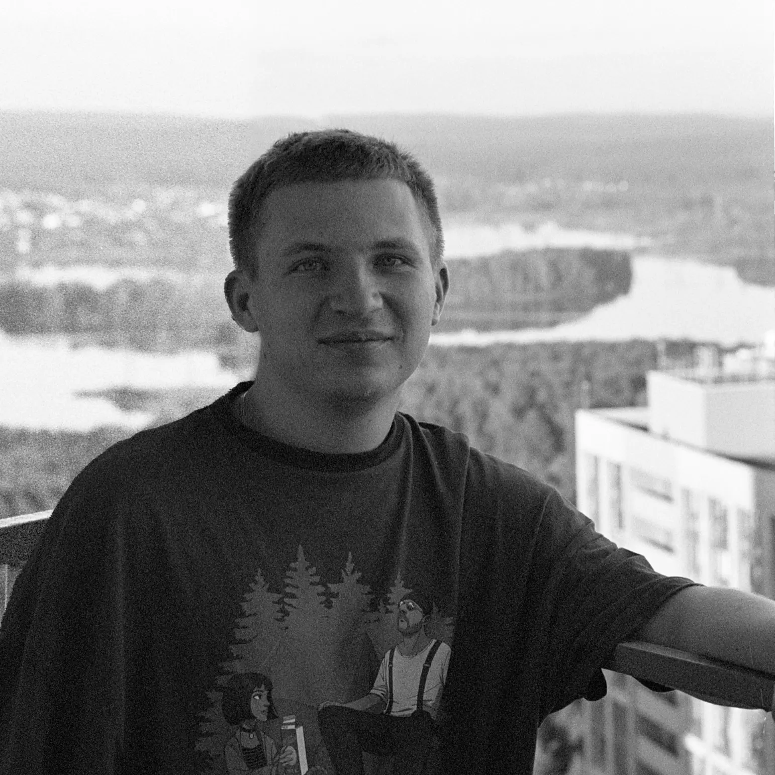 Илья Смолин