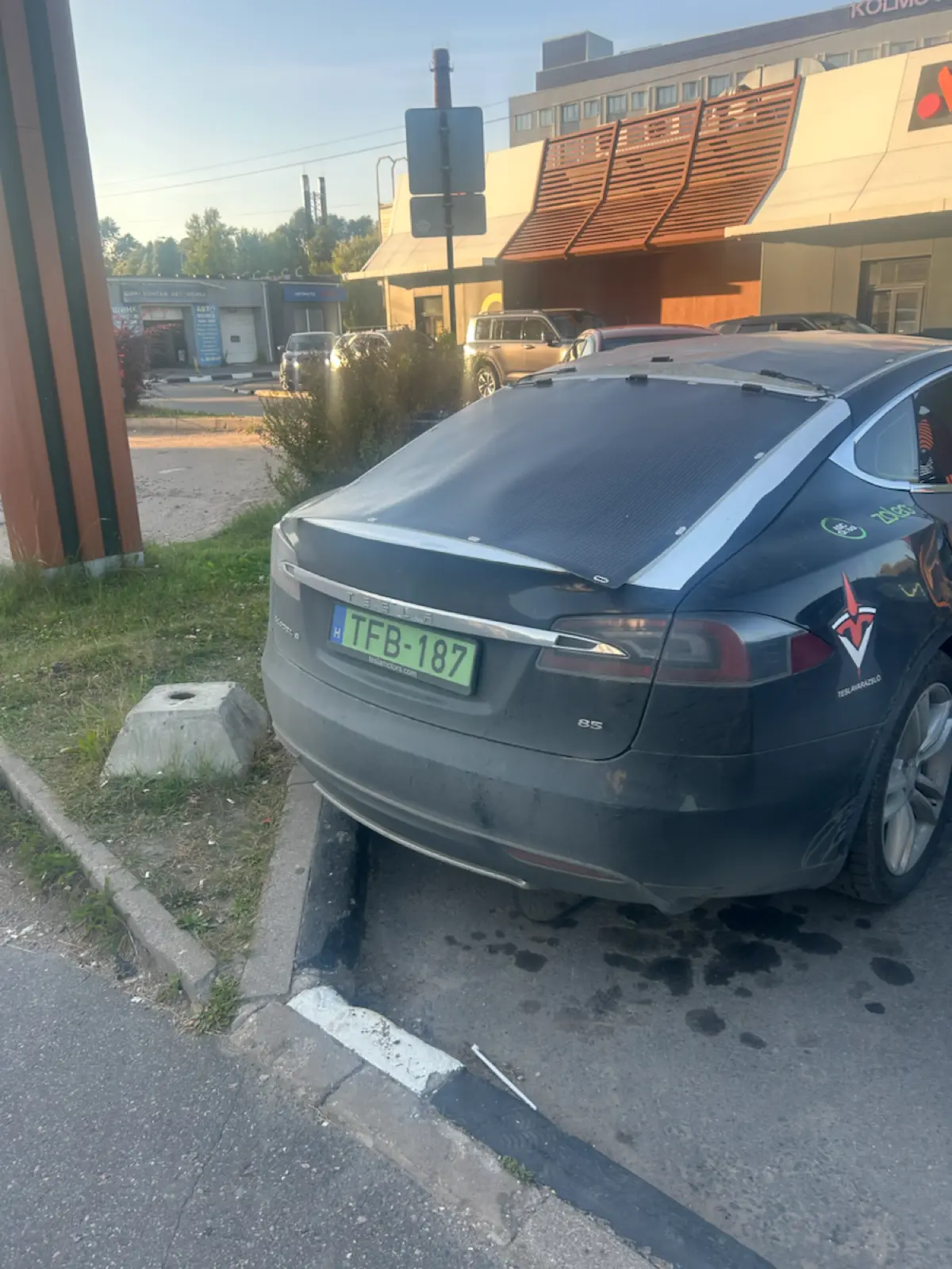 Tesla | Сетка — социальная сеть от hh.ru