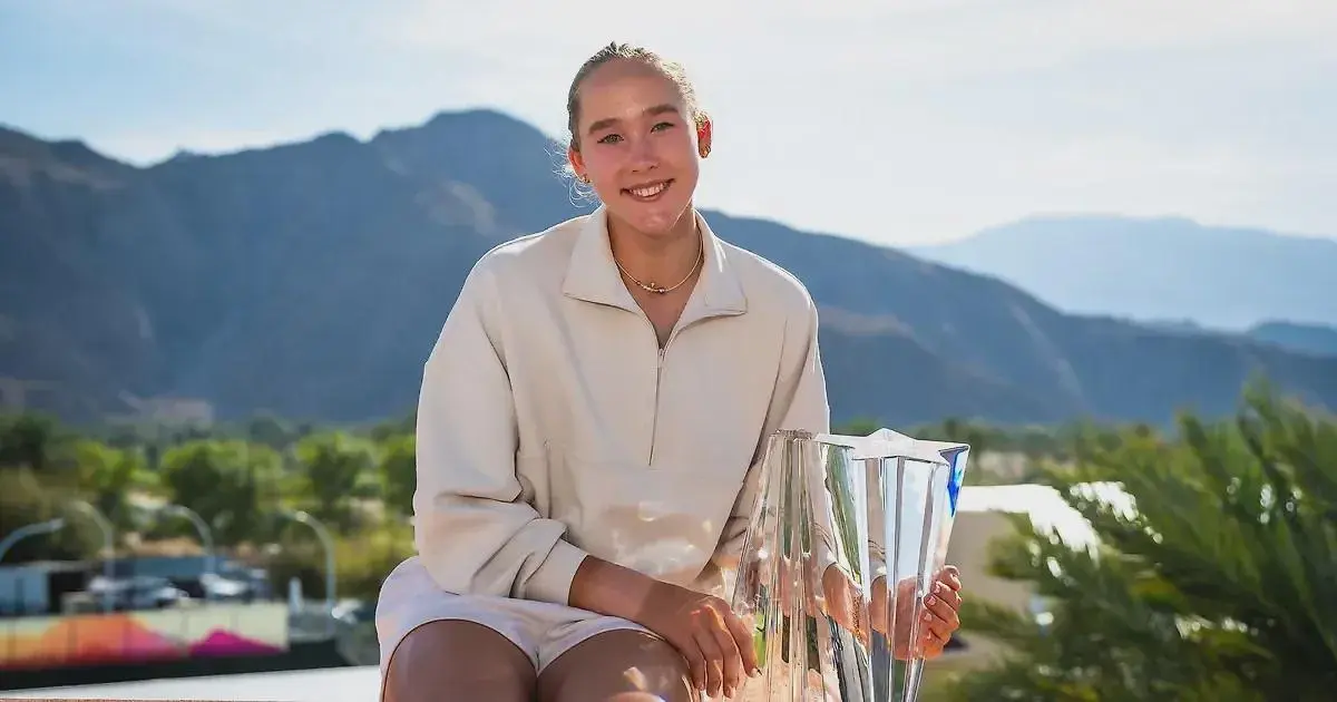 Мирра Андреева осталась на третьей строчке в чемпионской гонке WTA
#Андреева #Россия #Успехи #Спорт #Рейтинг #WTA | Сетка — социальная сеть от hh.ru