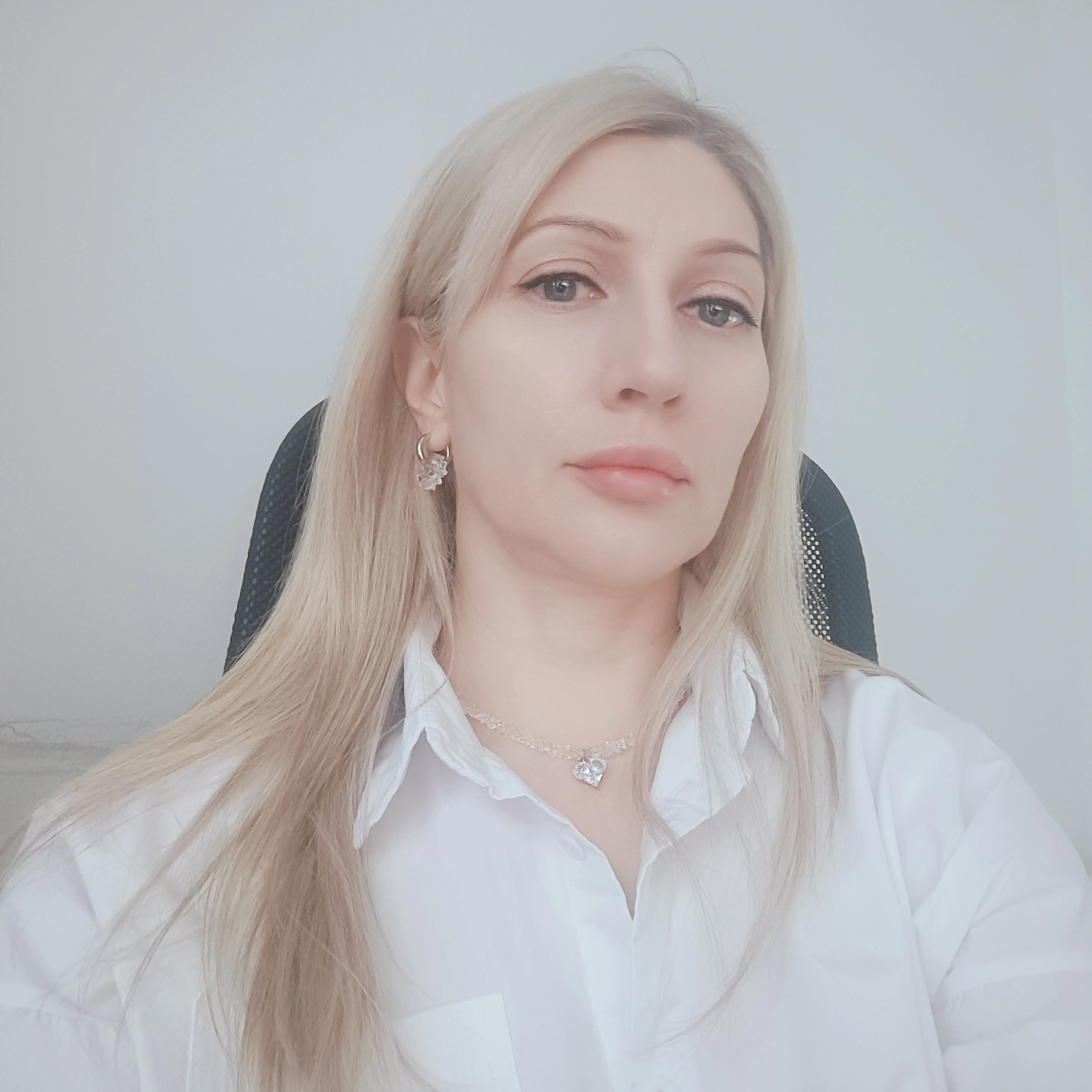 Елена Кебас