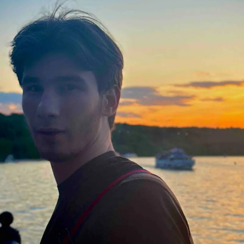 Арсений Соловьев
