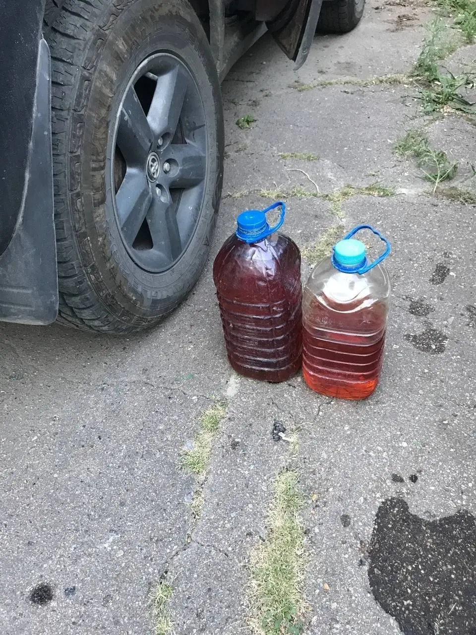 После заправки на «мостеке» на Зелёном, машина стала глохнуть. Пришлось всё сливать и чистить систему | Сетка — социальная сеть от hh.ru