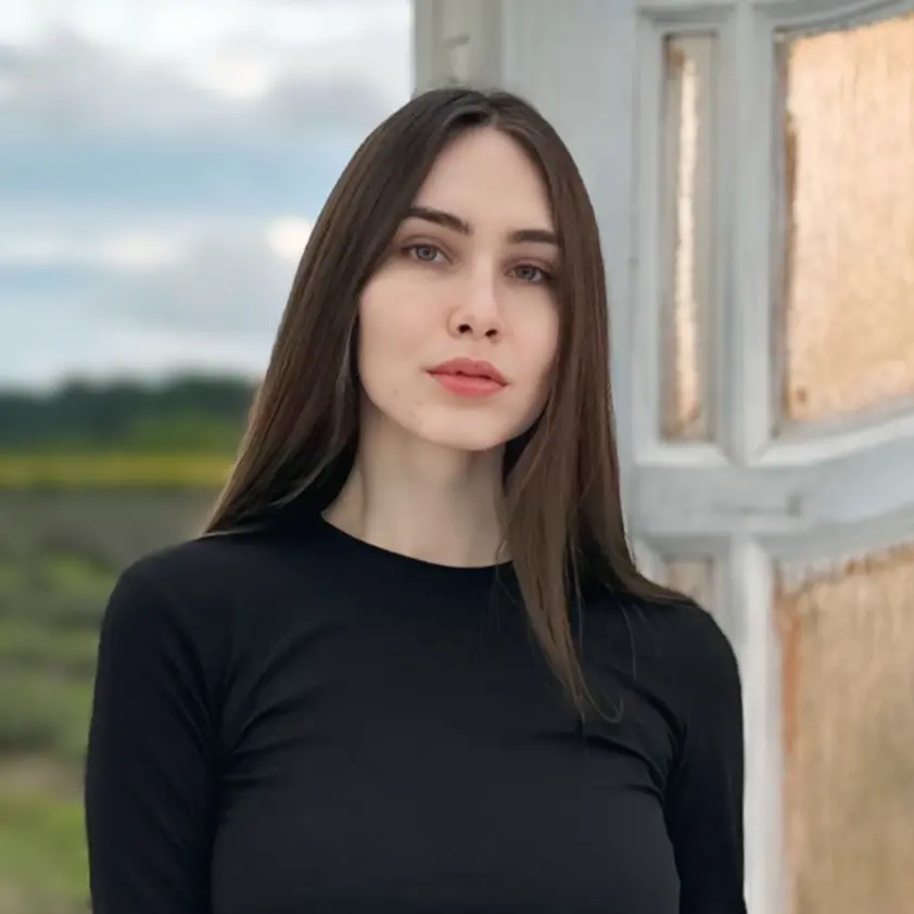 Дарья Власова