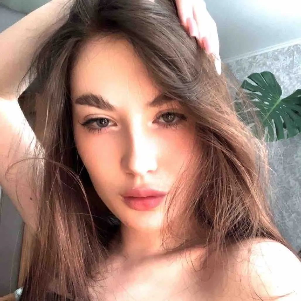 Александра Дубровина