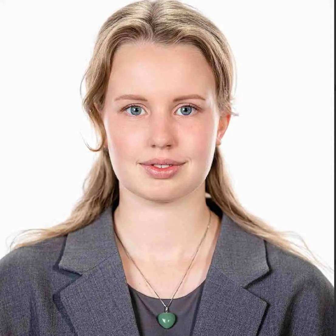 Надежда Плешакова