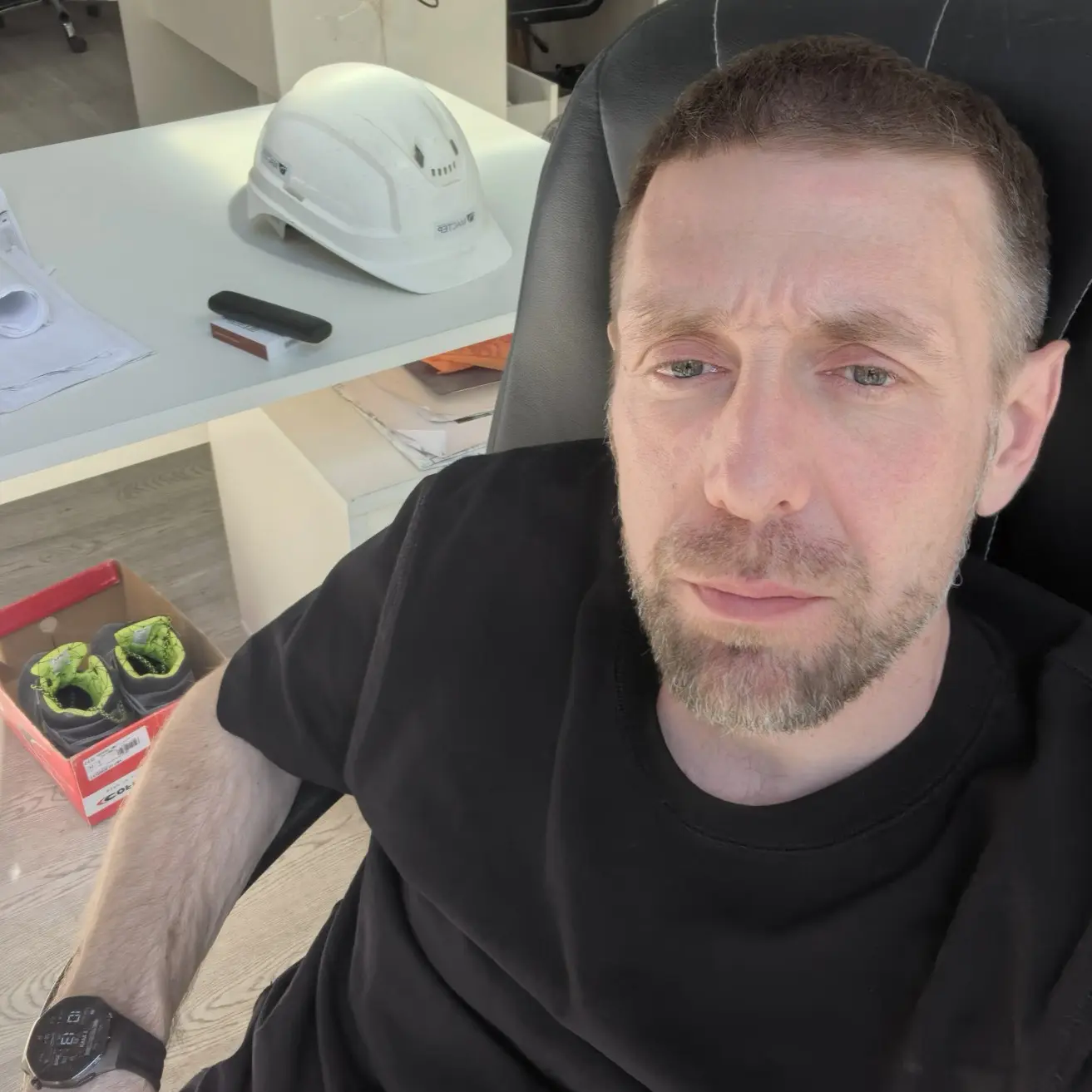 Денис Мельников