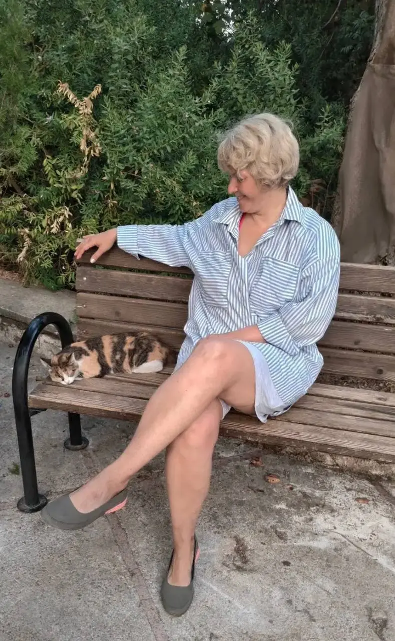 Отдых всегда идет на пользу 🤩
Вы когда нибудь задумывались почему так происходит?
Я попробовала - и вот что нашла в научных источниках:
Спойлер - мы не "заряжаемся", как телефон. Тело не аккумулятор | Сетка — социальная сеть от hh.ru