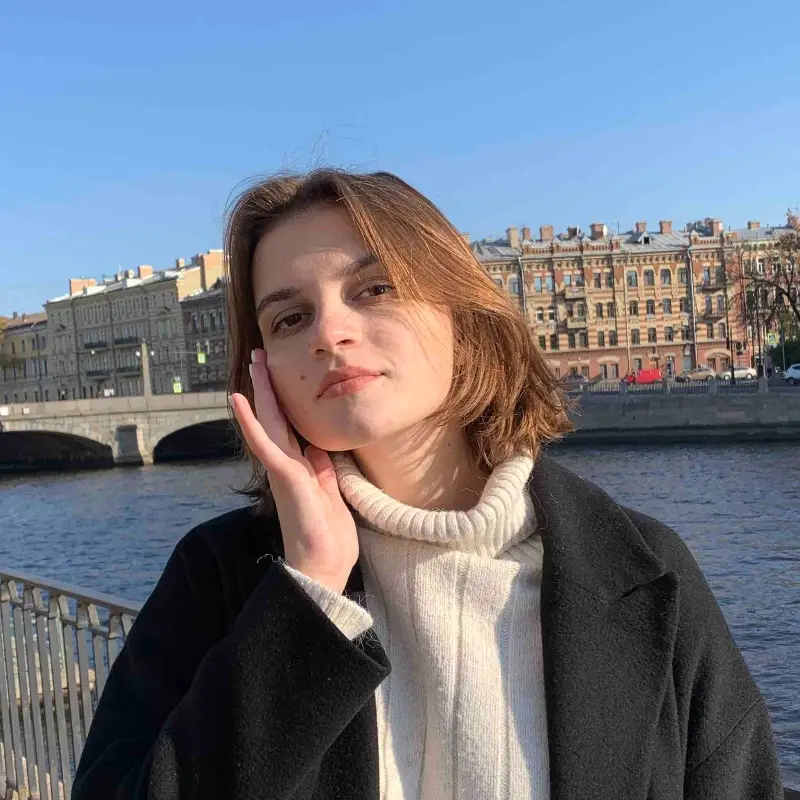 Вероника Савинова