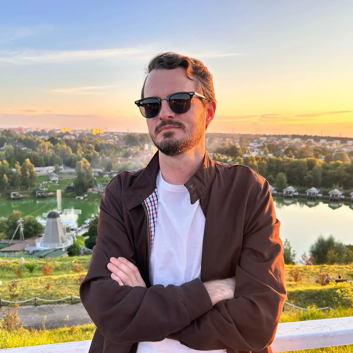 Леонид Попов