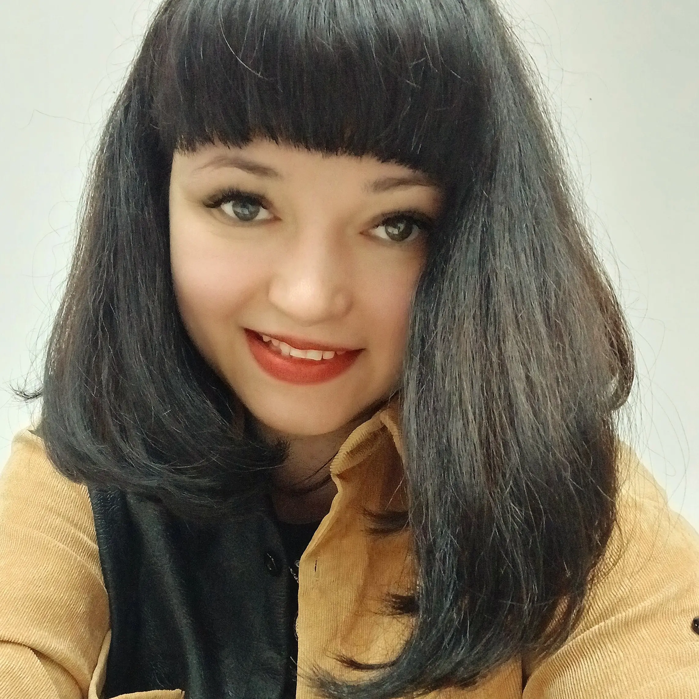 Оля Акулова