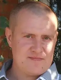 Дмитрий Попов
