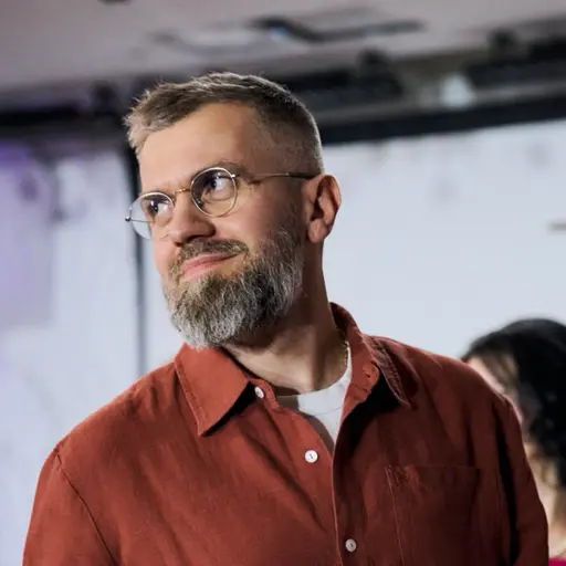 Павел Садыков