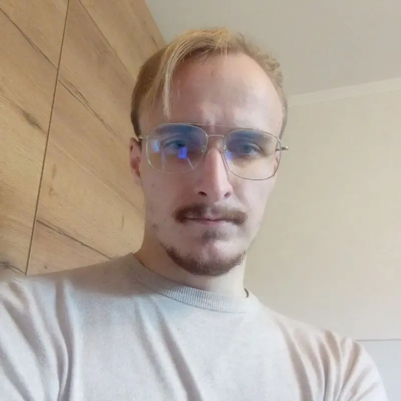 Даниил Занин