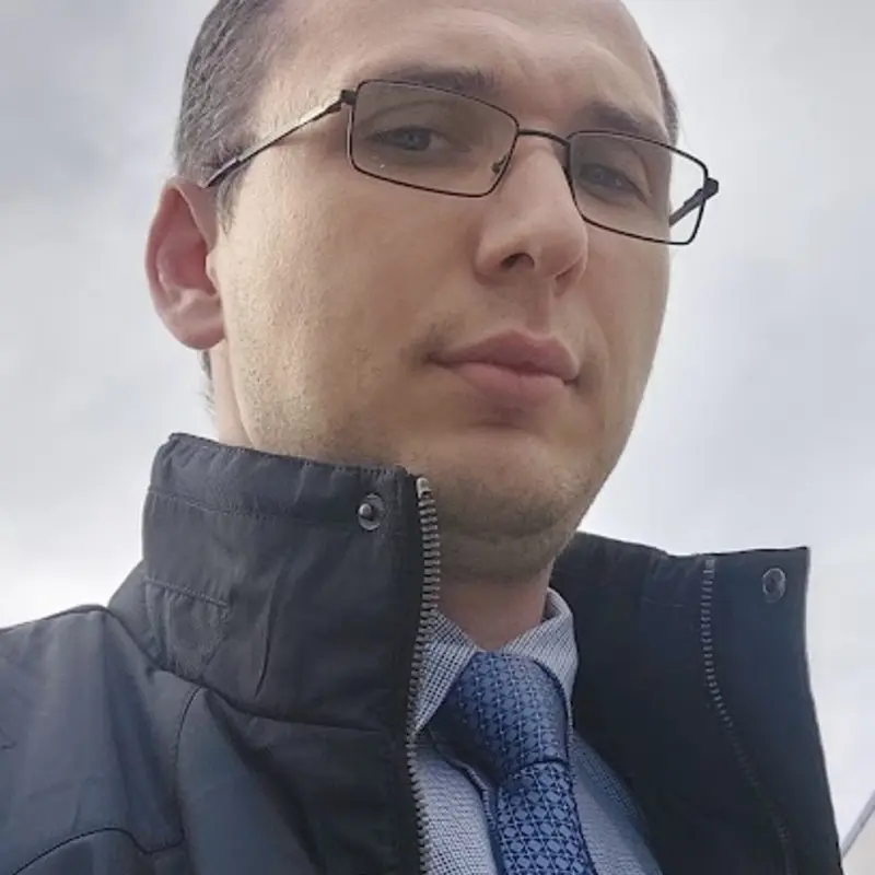 Евгений Зиновьев