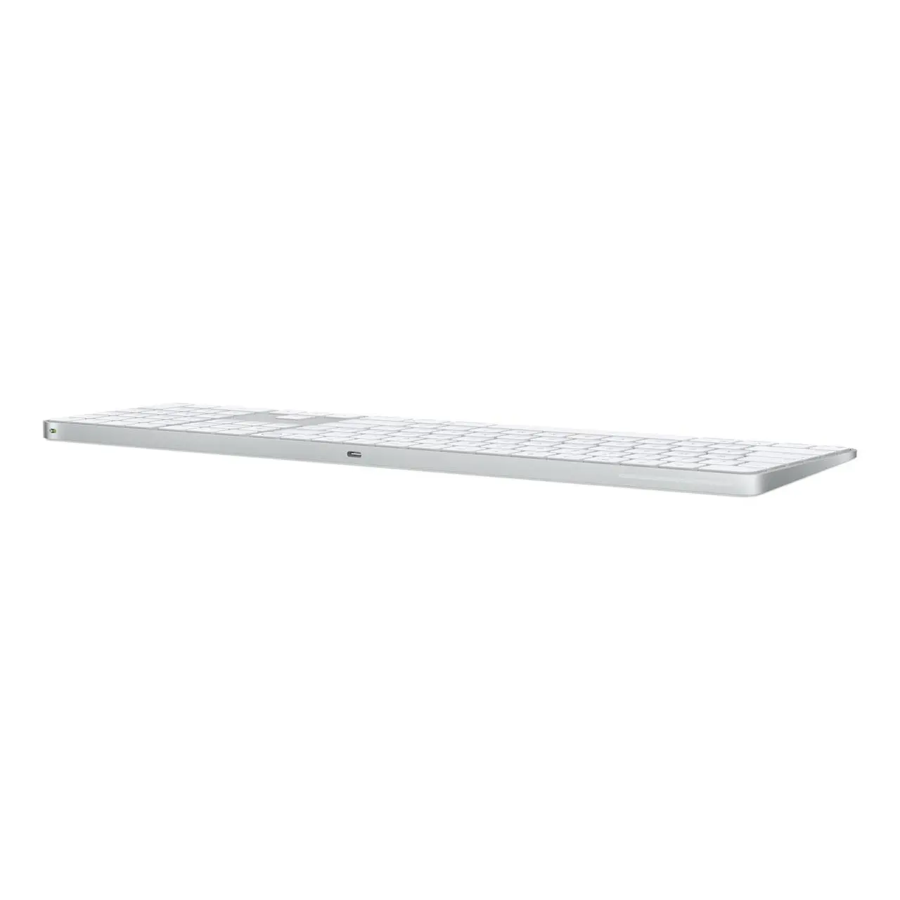 И в догонку: Apple убрала надписи с клавиш Magic Keyboard. Теперь там только иконки.
Полноразмерная версия с Touch ID появилась в двух цветах. Белая стоит $179, чёрная — $199 | Сетка — социальная сеть от hh.ru