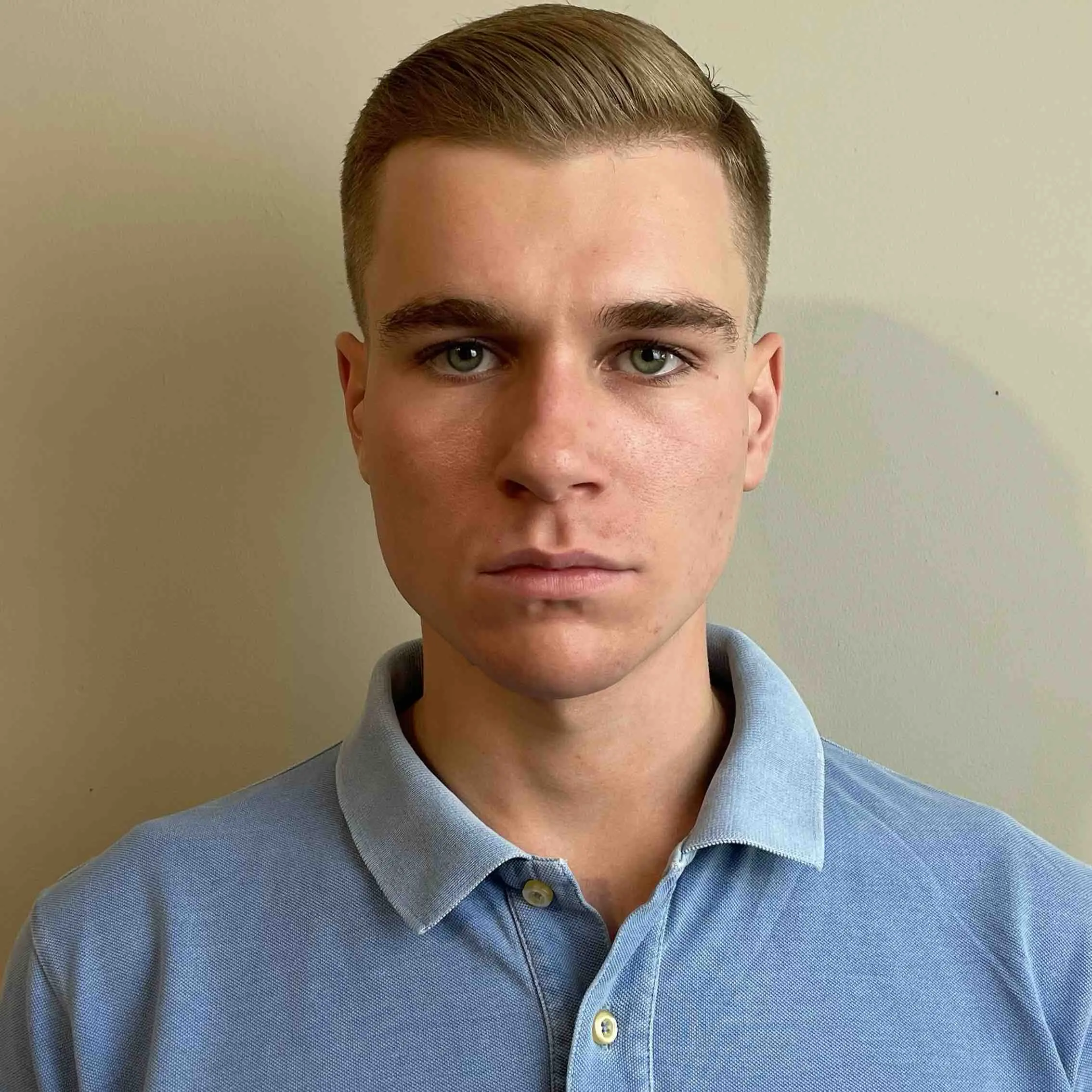 Лев Измайлов