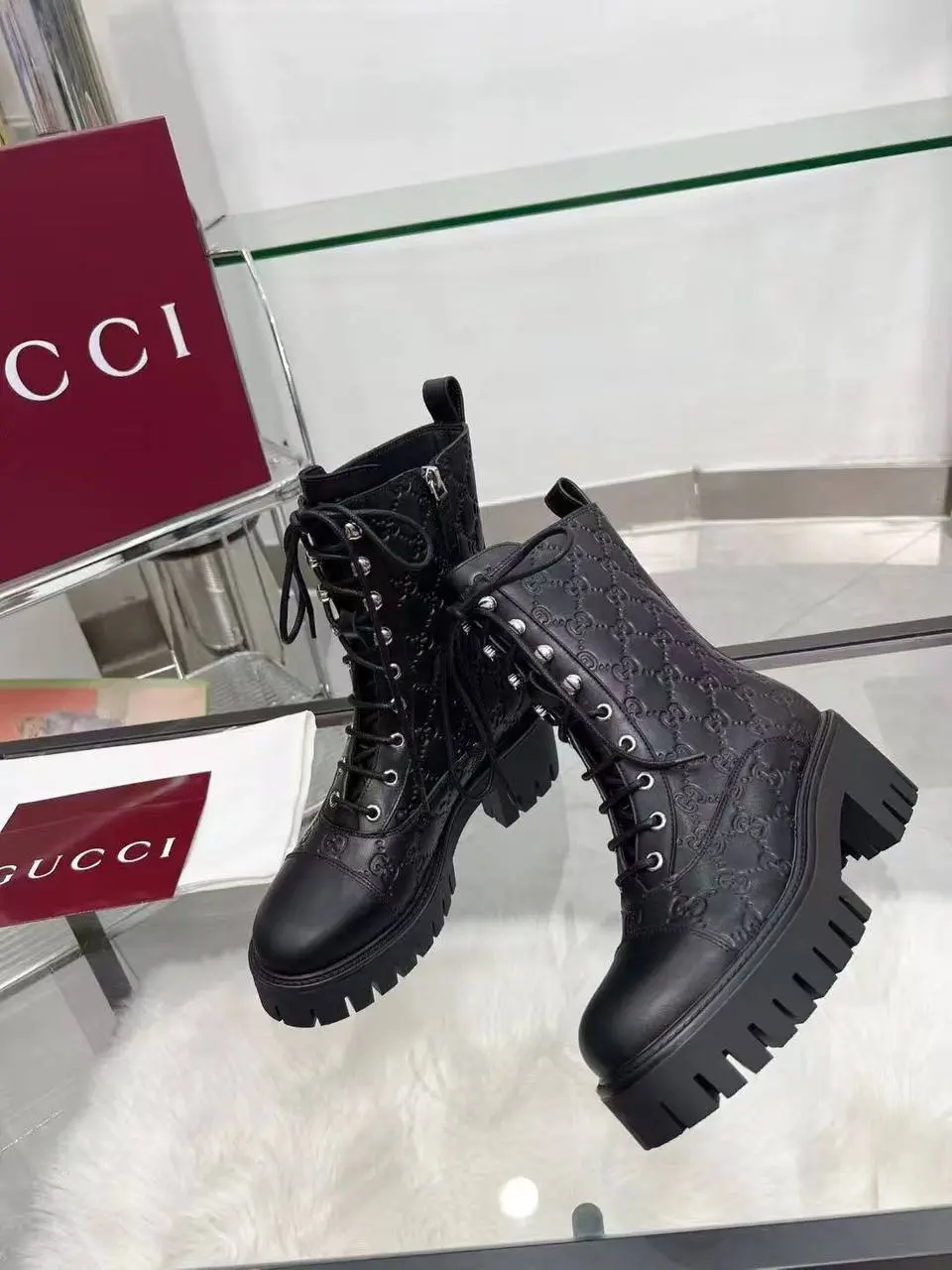 ▪️Премиум
▪️В наличии 36-41 размеры
▪️Цена 14.500₽
▪️Доставка-примерка по Москве
▪️ @byMarybelle
▪️Отправка в регионы ✈️ в этот же день | Сетка — социальная сеть от hh.ru