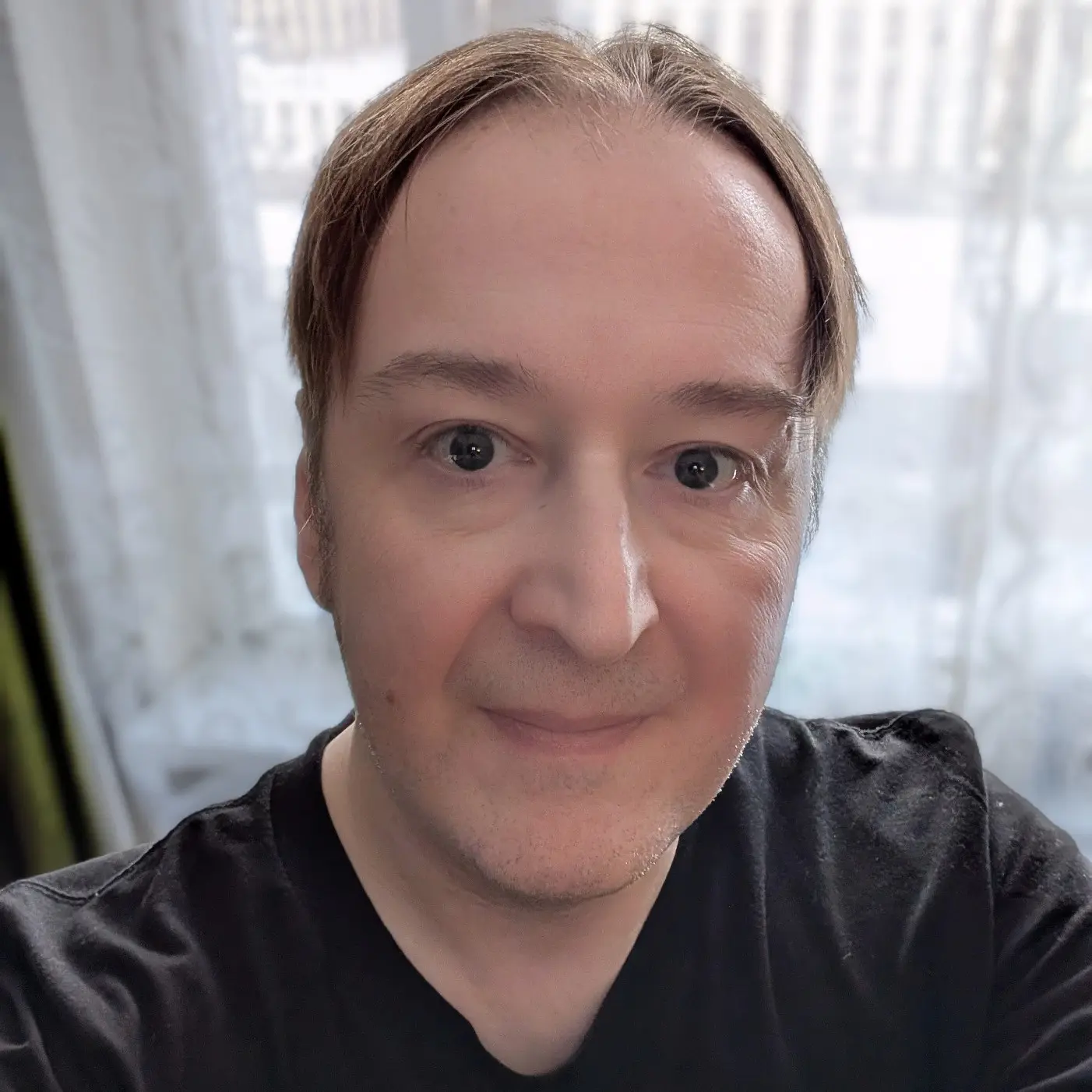 Александр Леонов
