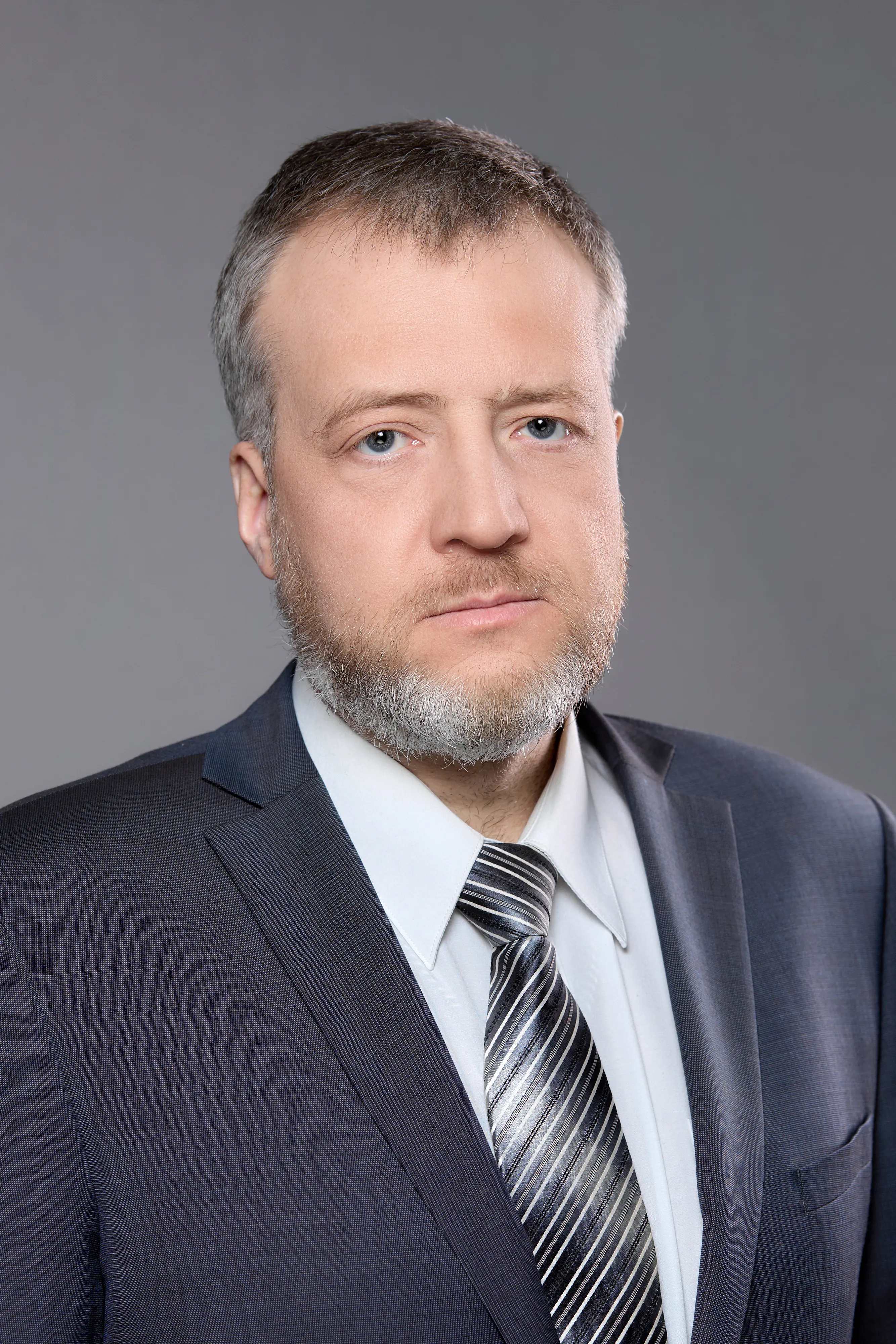 Евгений Николаев