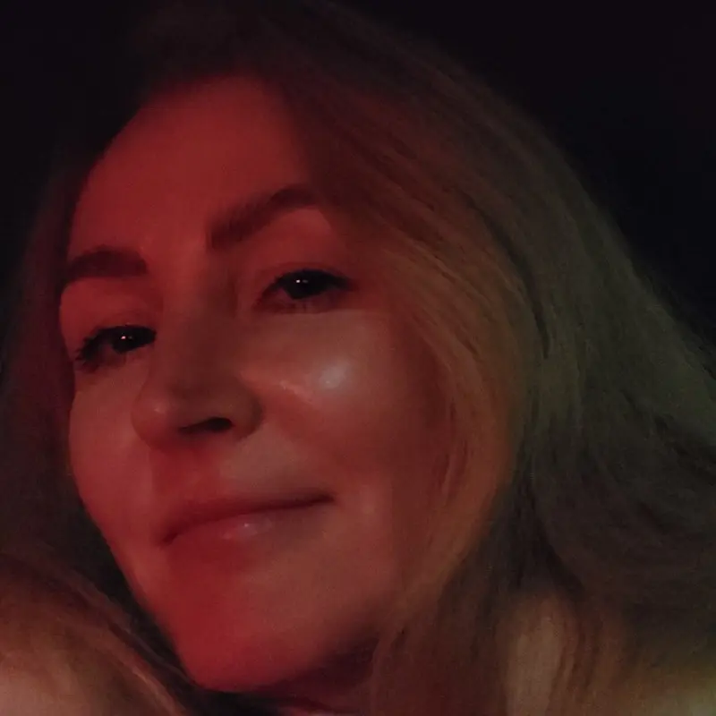 Елена Телкова