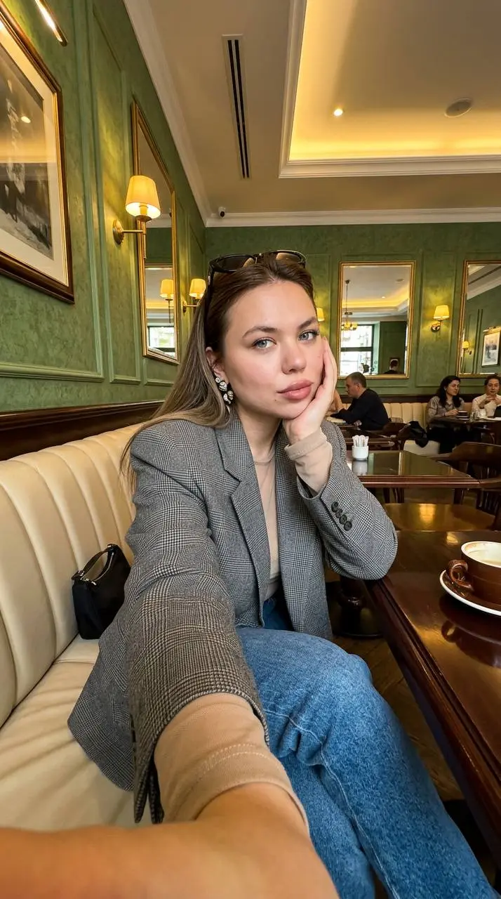 Деловой стиль 📸
Как сделать?
1). Заходим на сайт PKmarketing https://pkmarketing | Сетка — социальная сеть от hh.ru